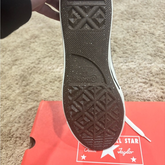 DESCRIPTION
The Chuck Taylor All Star 1970s 'The Great Outdoors' collectors add. - Picture 5 of 8